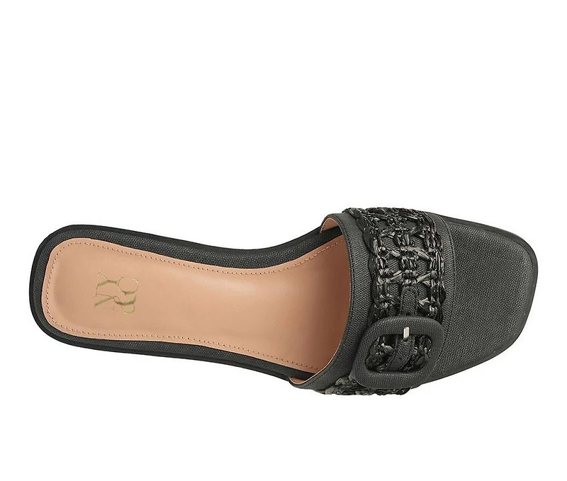 Women's New York and Company Amber Sandals