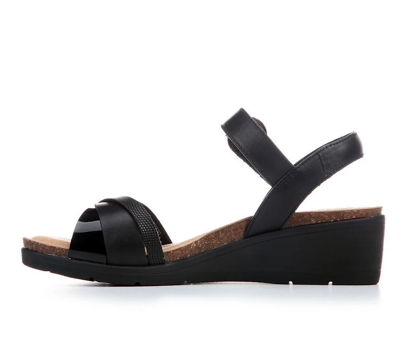 Women's Clarks Kacha Twist Wedges