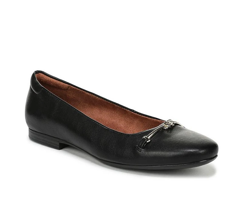 Women's Naturalizer Kendall Flats