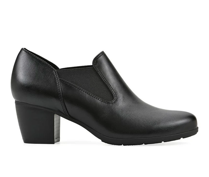 Women's Cliffs by White Mountain Anstey Shootie