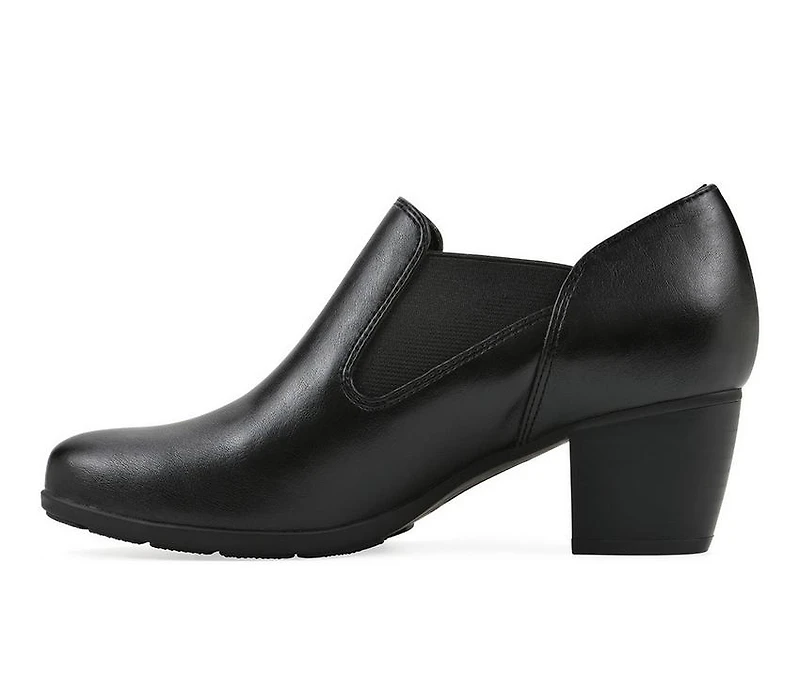 Women's Cliffs by White Mountain Anstey Shootie