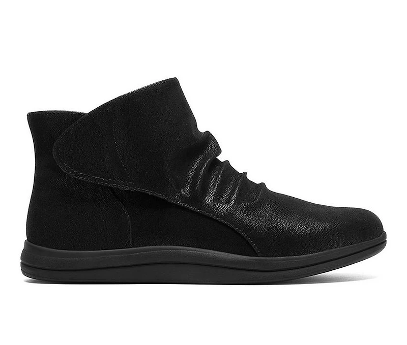 Women's Clarks Breeze Faye Booties
