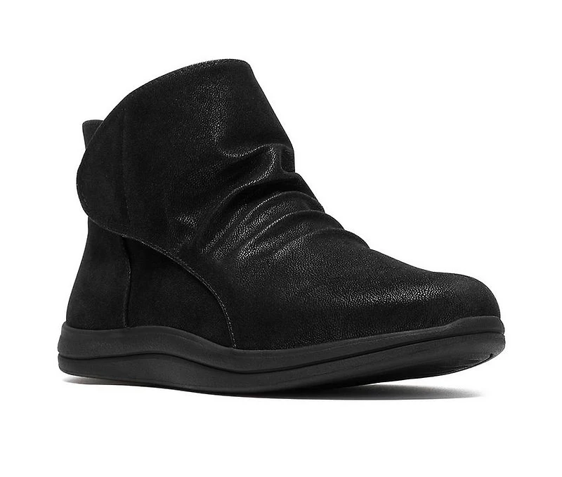Women's Clarks Breeze Faye Booties