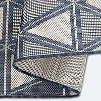 Cabana Outdoor Rug 5'x7' - Navy Triangles