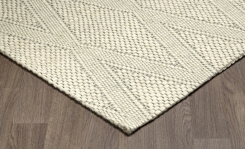 Chinook Handmade Rug 2'x3'