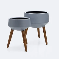 Astrid Planter
