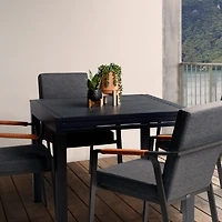 Resort Extendable Table - Black