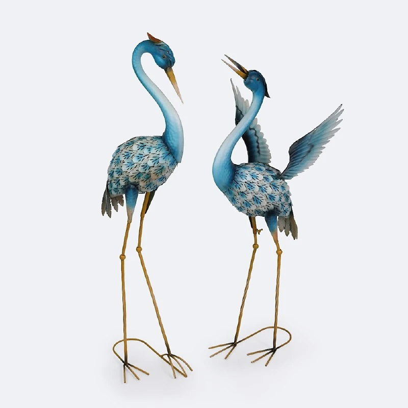 Metal Garden Crane with Solar Lights