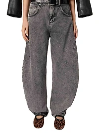 Oversized Balloon Jeans