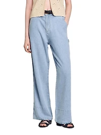 Wide-Leg Jeans