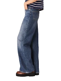 Wide-Leg Jeans