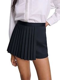Straight-Fit Pleated Shorts