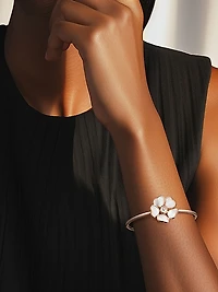 Happy Diamonds Happy Hearts Flower 18K Rose Gold, Mother-Of-Pearl & Diamond Bangle