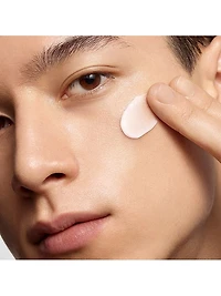 Le Soin Noir Light Face Cream