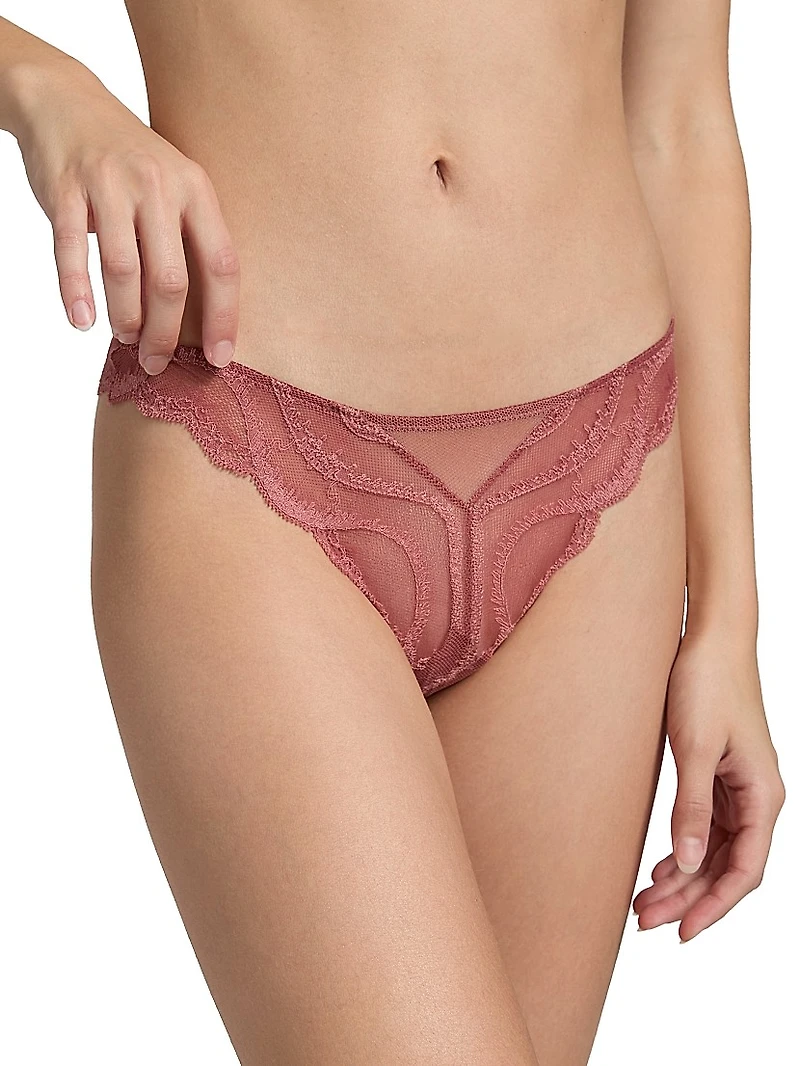 Leche Moi Lace Thong