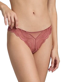Leche Moi Lace Thong