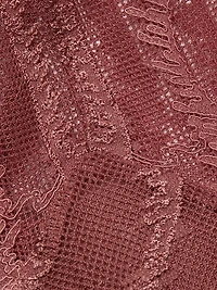 Leche Moi Lace Thong