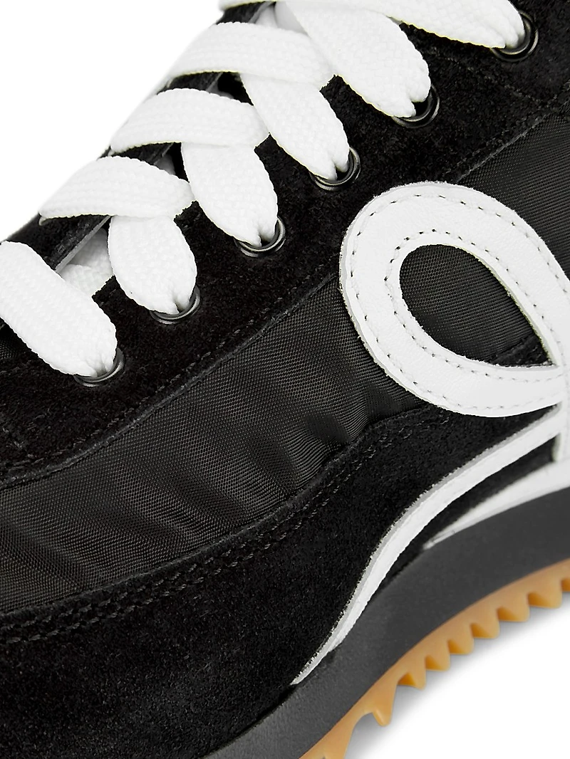 Flow Runner Sneakers