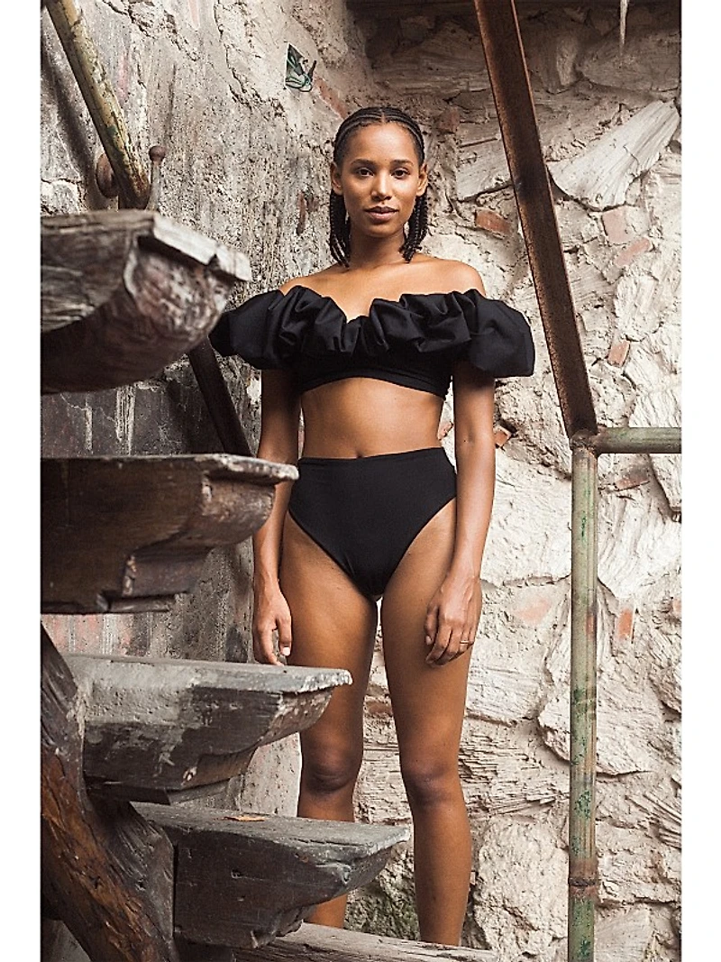 Lucila Ruffle Bikini Set