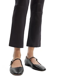 Leather Slim Kick Crop Pants