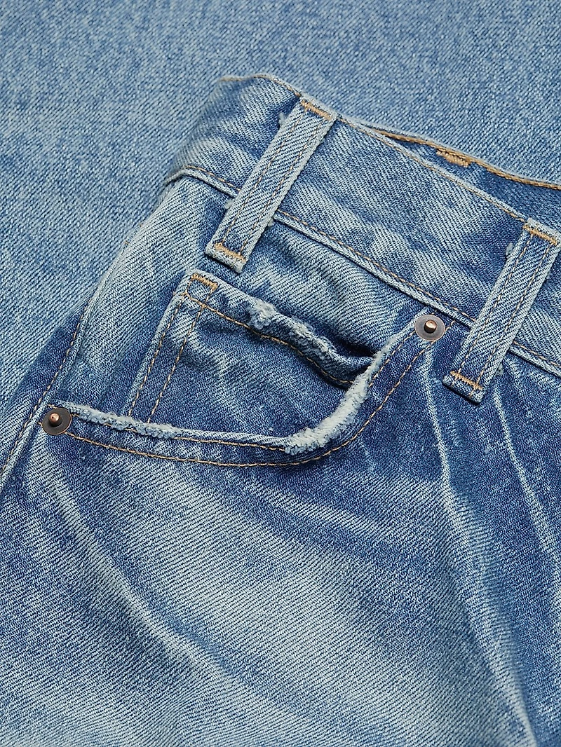 Joan Straight-Leg Jeans