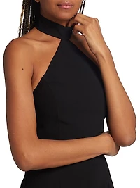 Queens Sleeveless Gown