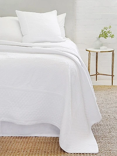 Marseille Velvet Coverlet