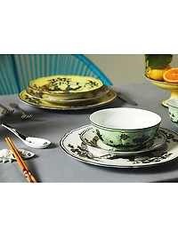 Oriente Italiano Plate Collection