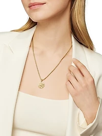 Zodiac Amulet in 18K Yellow Gold with Diamonds