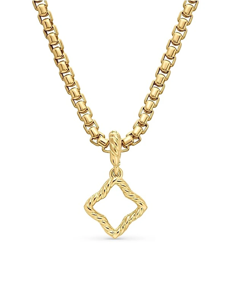 Quatrefoil Amulet in 18K Yellow Gold with Diamonds, 19.7mm