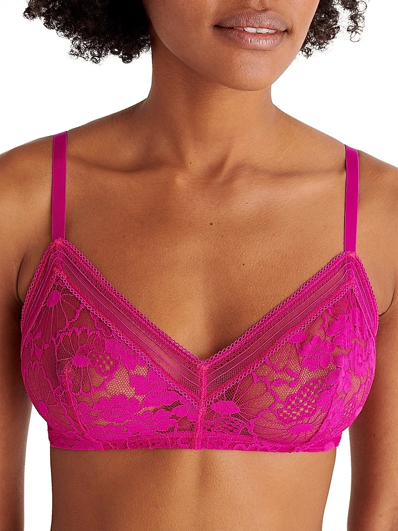 Royal Lace Wireless Triangle Bralette
