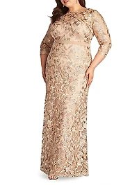Plus Three-Quarter-Sleeved Embroidered Lace Gown