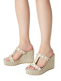 Rockstud Wedges Calfskin