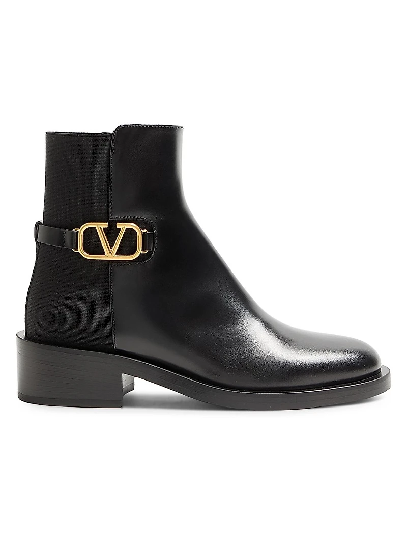 VLogo Signature Calfskin Ankle Boots 30 MM