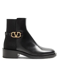 VLogo Signature Calfskin Ankle Boots 30 MM