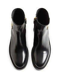 VLogo Signature Calfskin Ankle Boots 30 MM