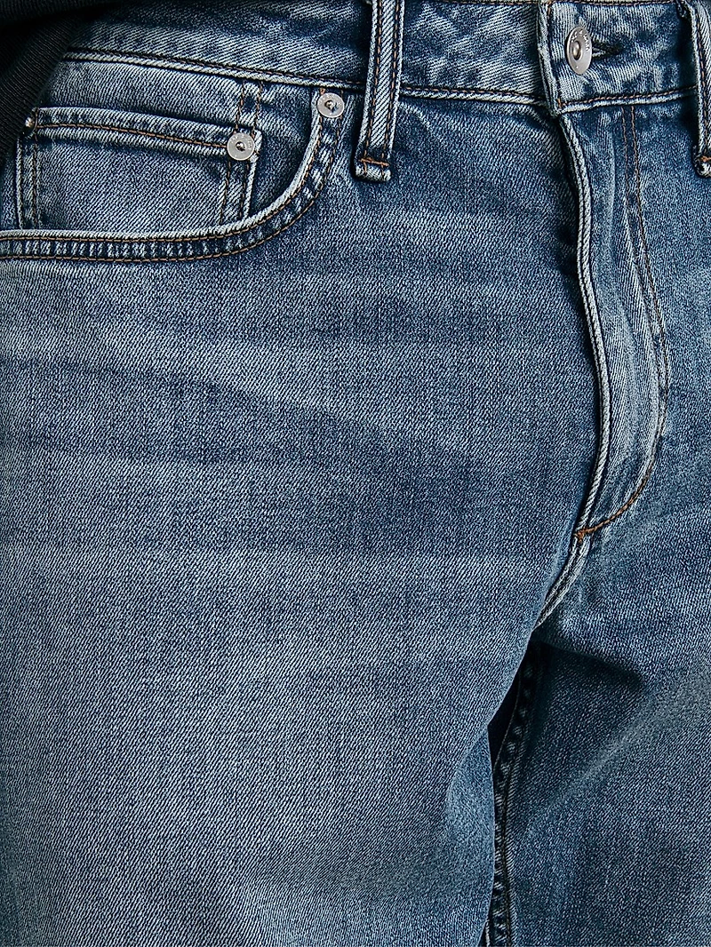 Fit 3 Authentic Stretch Jeans
