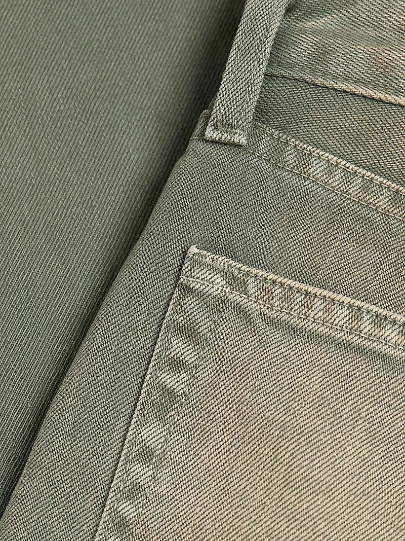 Jones Ultra High-Rise Stovepipe Jeans