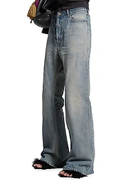 Flared Jeans