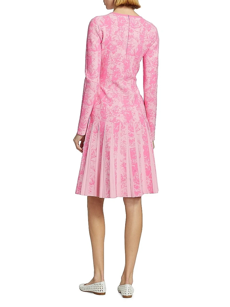 Knitted Jacquard Knee-Length Dress