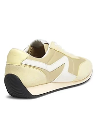 Retro Runner Slim Low-Top Sneakers