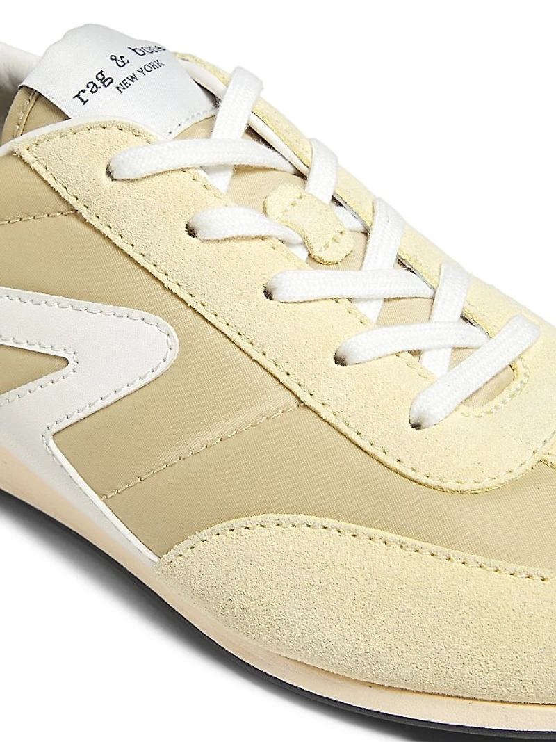 Retro Runner Slim Low-Top Sneakers