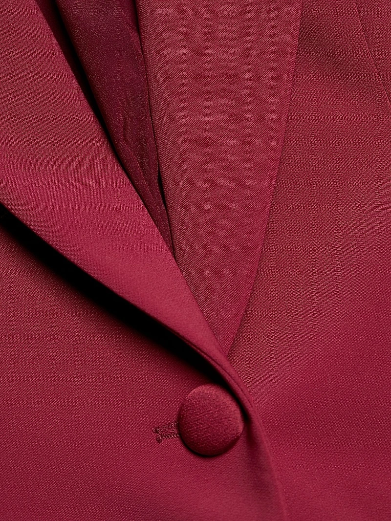 Strong Shoulder Blazer