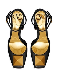 One Stud Pumps in Patent Leather 90MM