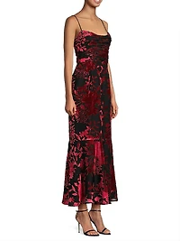 Tylia Floral Velvet Midi Dress