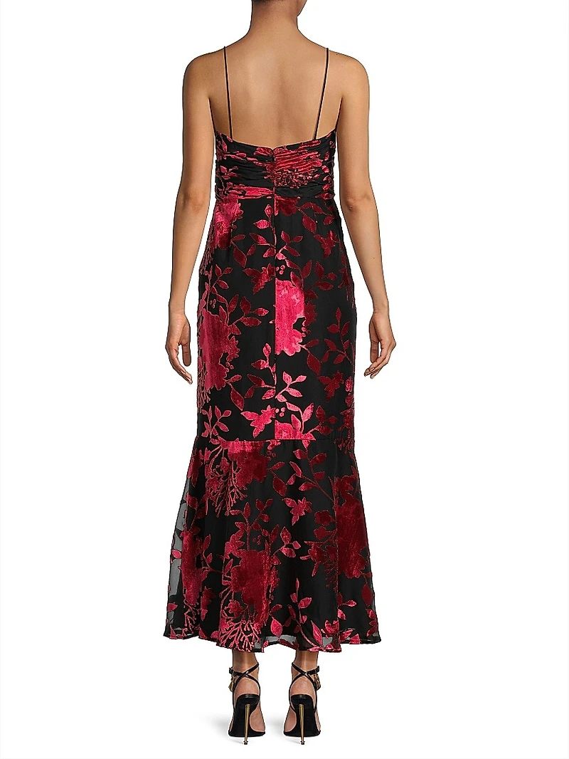 Tylia Floral Velvet Midi Dress