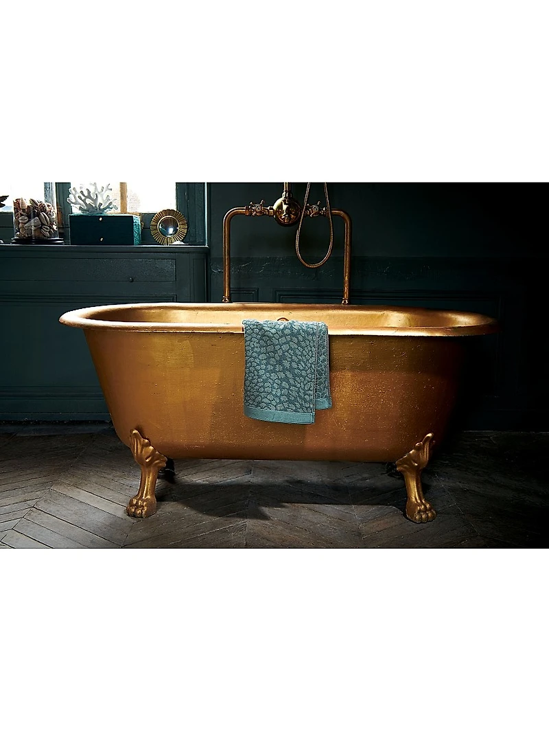 Imaginaire Towel Collection