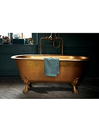 Imaginaire Towel Collection