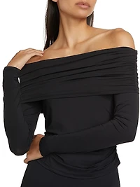 Echauffe Off-The-Shoulder Knit Blouse