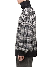 Chunky Turtleneck Sweater